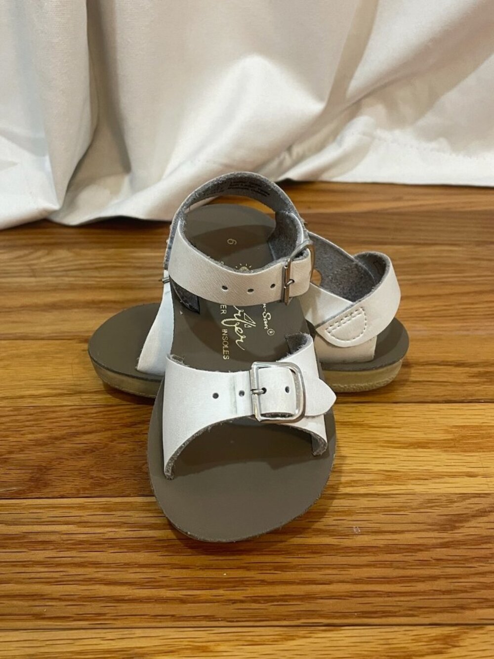 Sun-San Surfer Toddler Sandal, White, Size 6